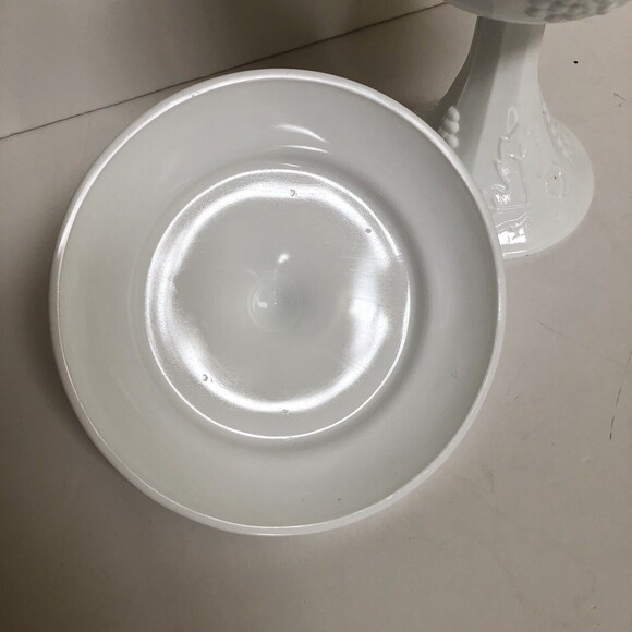 PEDESTAL CANDY DISH MIL GLASS BOWL COVERED GRAPE PATTERN 10" - Picture 7 of 11